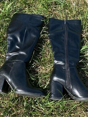 Black Women's Block Heel Boots